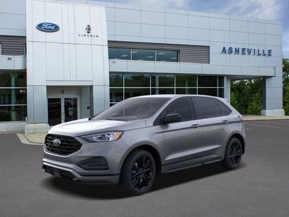 New 2024 Ford Edge SE w/ Black Appearance Package