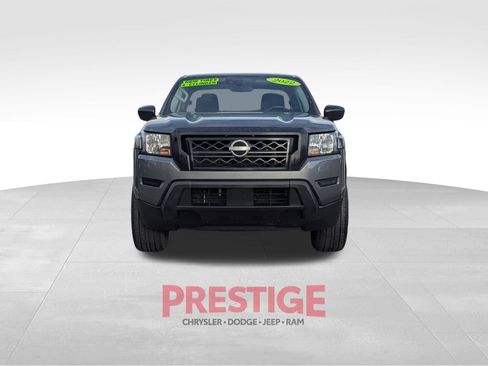 Used 2022 Nissan Frontier S w/ Technology Package RWD image 3