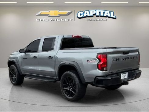 Used 2024 Chevrolet Colorado Trail Boss w/ Technology Package AWD/4WD image 3