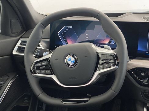 Used 2025 BMW 330i xDrive Sedan w/ Premium Package image 16