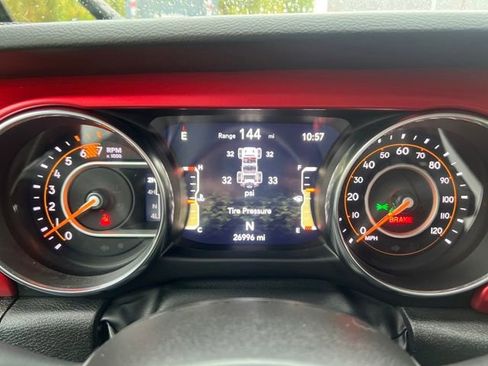 Used 2023 Jeep Wrangler Rubicon image 19