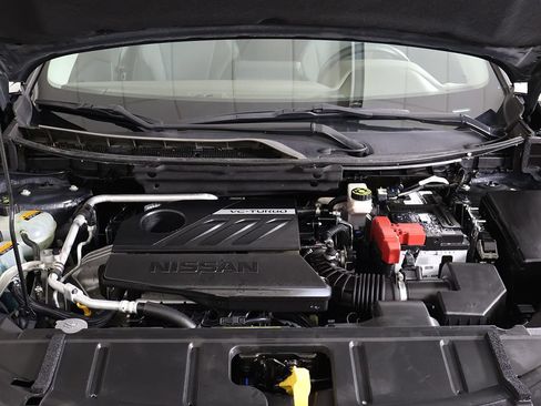 Used 2023 Nissan Rogue SV AWD/4WD image 18