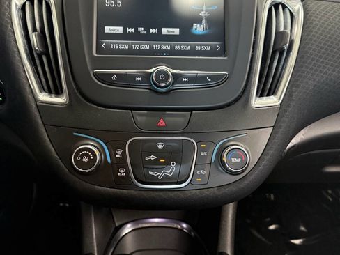 Used 2018 Chevrolet Malibu LT w/ LPO, Convenience Package 2 FWD image 27