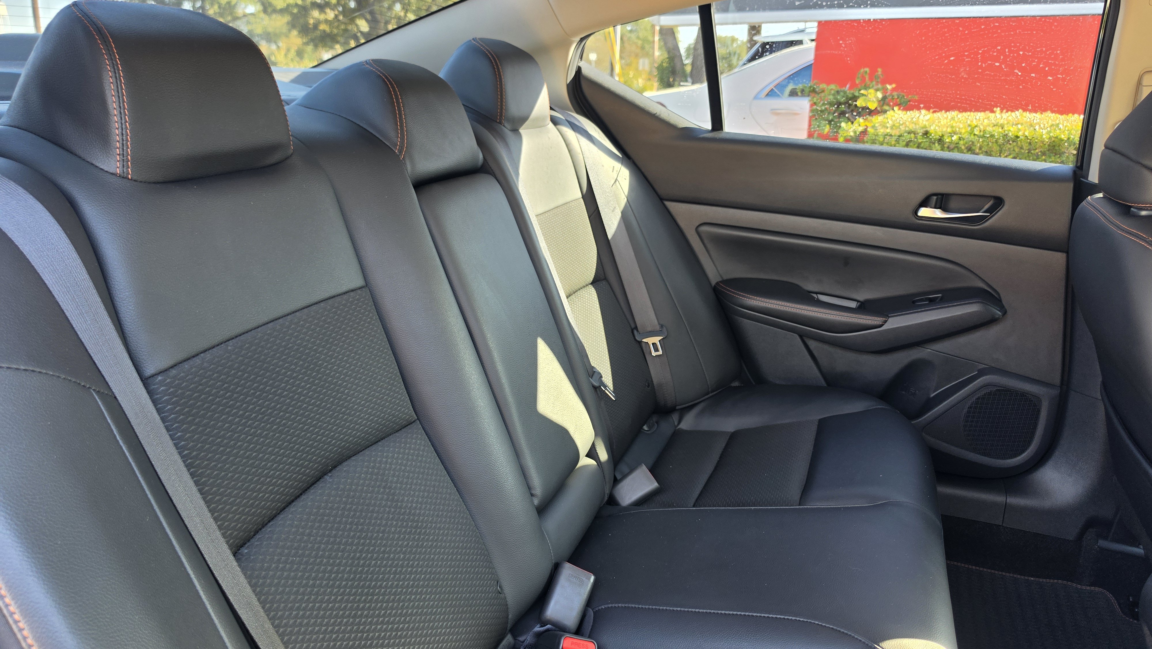 Used 2020 Nissan Altima 2.5 SR FWD image 28