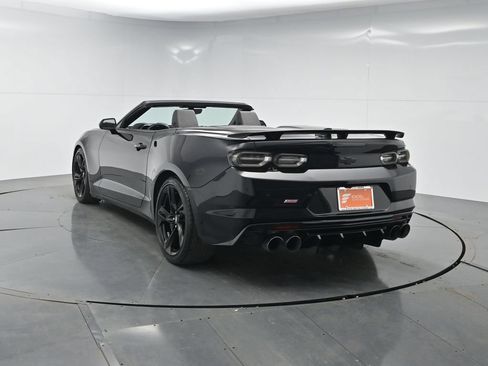 Used 2019 Chevrolet Camaro SS RWD image 3