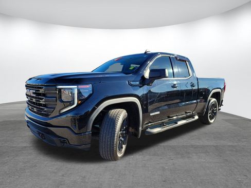 Used 2023 GMC Sierra 1500 Elevation image 3