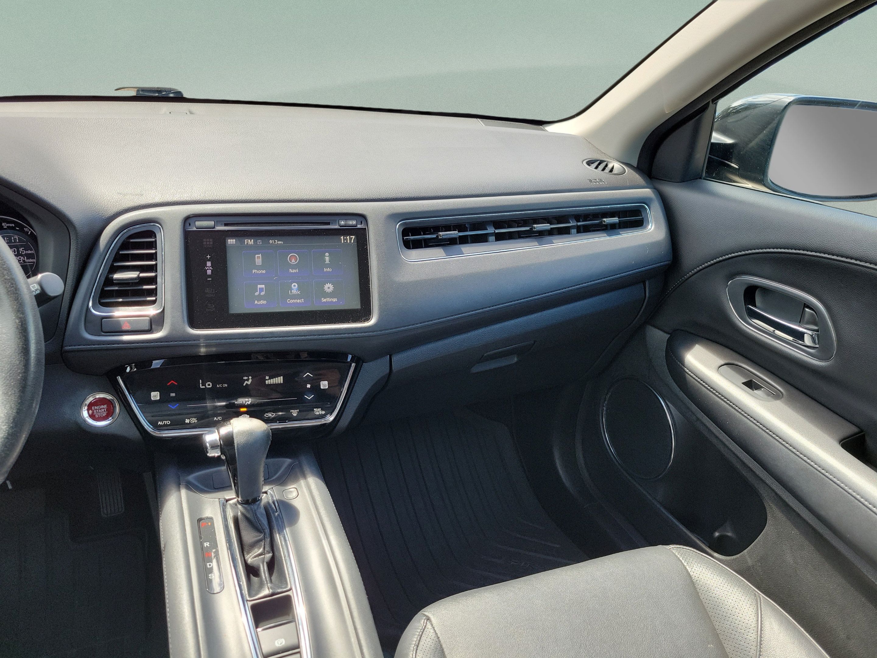 Used 2016 Honda HR-V EX-L image 17