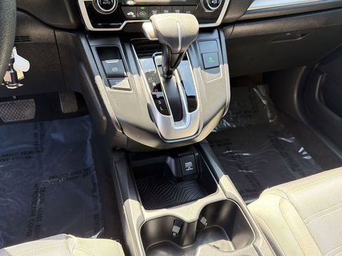 Used 2019 Honda CR-V LX image 16