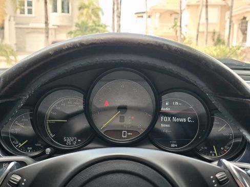 Used 2015 Porsche Panamera S w/ Premium Package image 17