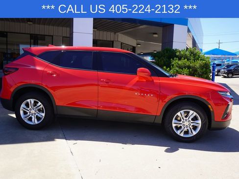 Used 2021 Chevrolet Blazer LT FWD image 9