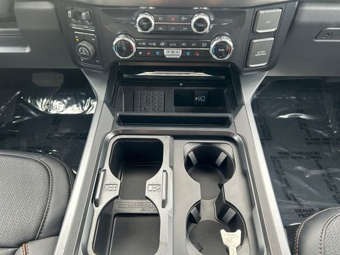 New 2026 Ford F250 Lariat w/ Tremor Off-Road Package AWD/4WD image 40