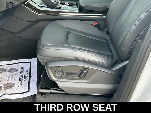 New 2025 Audi Q7 2.0T Premium w/ Convenience Package AWD/4WD image 14