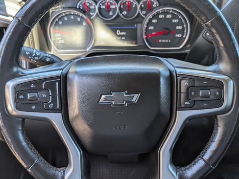 Used 2019 Chevrolet Silverado 1500 LT Trail Boss AWD/4WD image 18