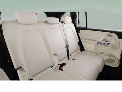 Certified 2026 Mercedes-Benz GLB 250 image 44
