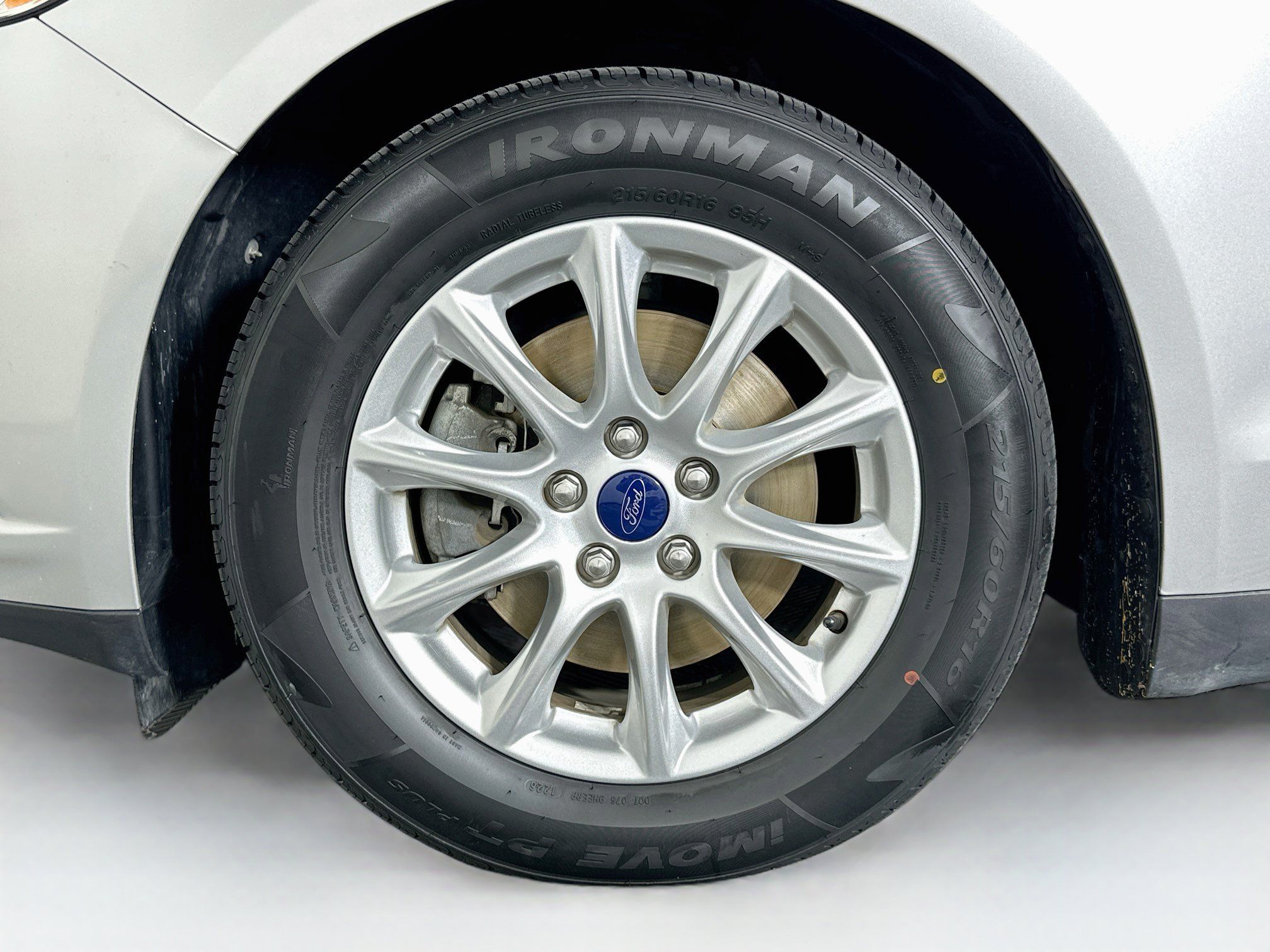 Used 2016 Ford Fusion S FWD image 11