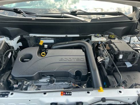 Used 2023 Chevrolet Equinox Premier FWD image 25