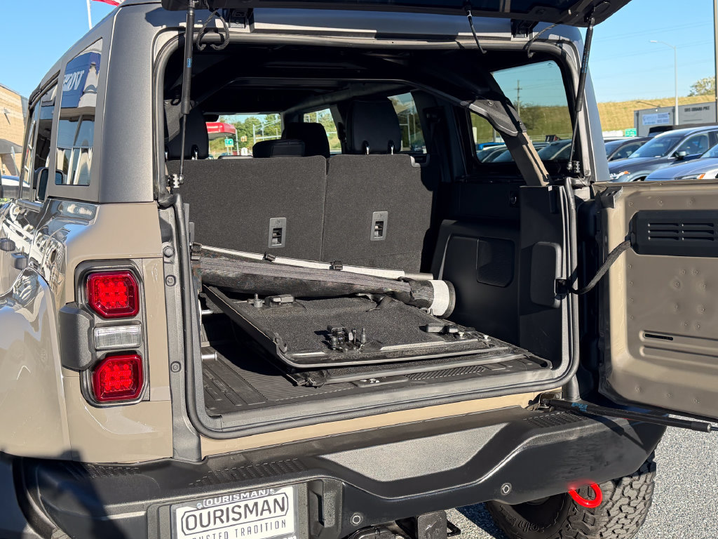 Used 2025 Ford Bronco Raptor AWD/4WD image 16
