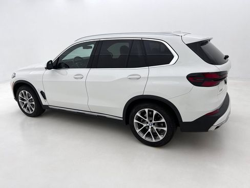 Used 2026 BMW X5 xDrive40i w/ Premium Package AWD/4WD image 10