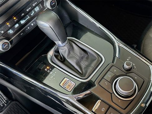 Used 2023 MAZDA CX-9 Touring image 32