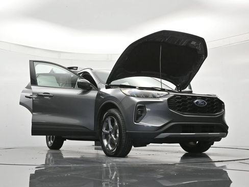Used 2025 Ford Escape ST-Line Select AWD/4WD image 49