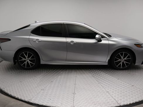 Certified 2023 Toyota Camry SE image 7