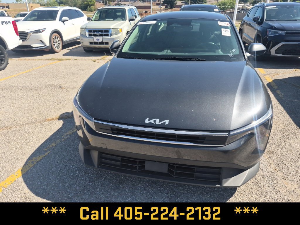 Used 2025 Kia K4 FWD image 23