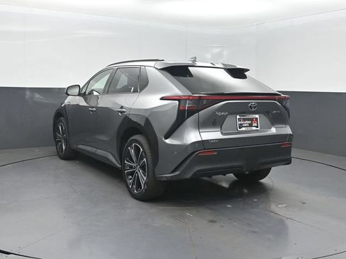 Used 2024 Toyota bZ4X AWD w/ Weather Package image 27