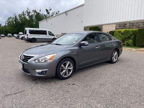 Used 2014 Nissan Altima 2.5 SL FWD image 7