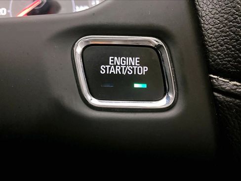 Used 2020 GMC Acadia SLE FWD image 33