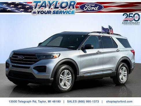 Used 2023 Ford Explorer XLT AWD/4WD image 1