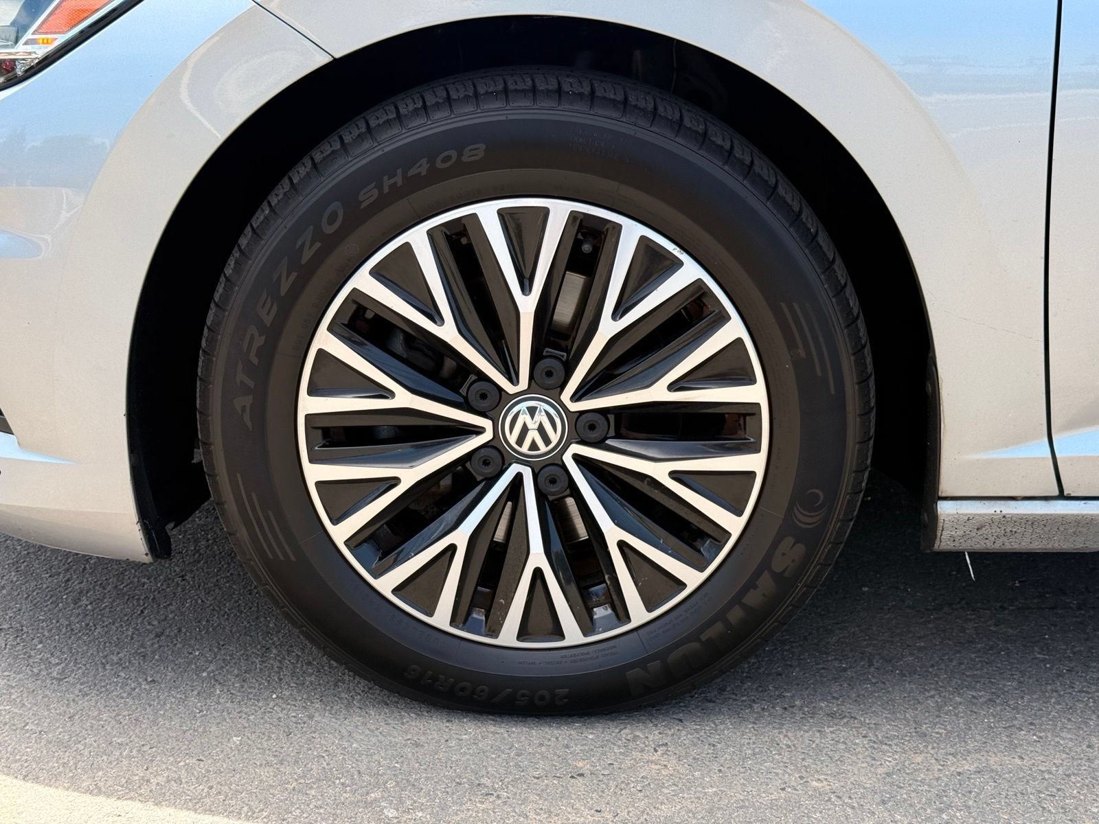 Used 2019 Volkswagen Jetta SE FWD image 13