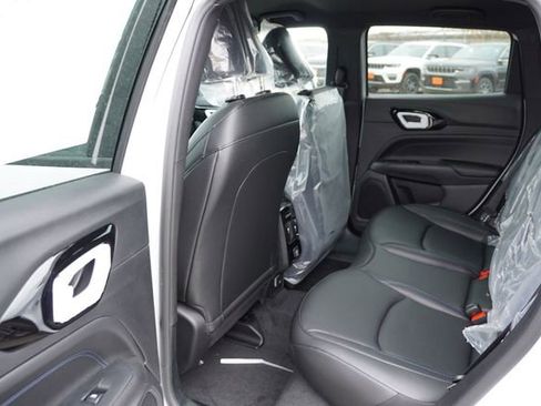 New 2026 Jeep Compass Limited image 11