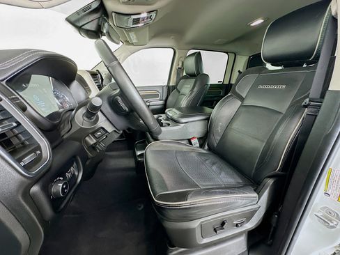 Used 2024 RAM 2500 Laramie w/ Safety Group image 13