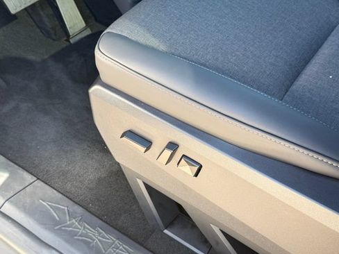 Used 2026 Tesla Cybertruck AWD Crew Cab image 14