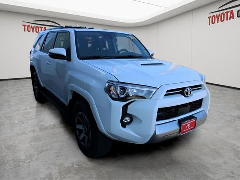 Certified 2024 Toyota 4Runner TRD Off-Road Premium w/ Off Road Premium Plus Package AWD/4WD image 6