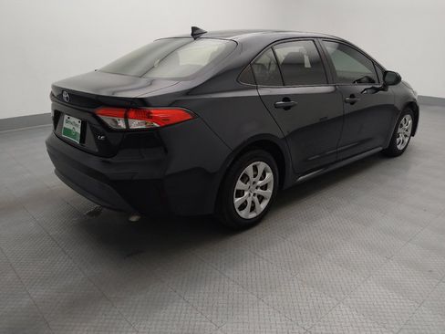 Used 2022 Toyota Corolla LE FWD image 10