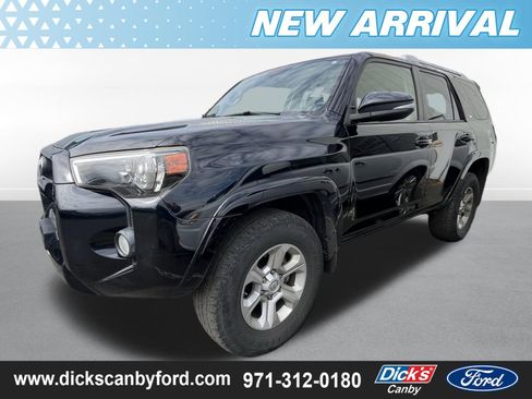 Used 2015 Toyota 4Runner SR5 Premium image 4