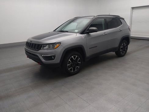 Used 2020 Jeep Compass Trailhawk image 2