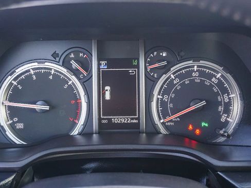 Used 2021 Toyota 4Runner Limited w/ Wilderness Package (TMS) RWD image 21