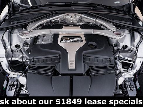 Used 2025 Aston Martin DBX 707 image 33