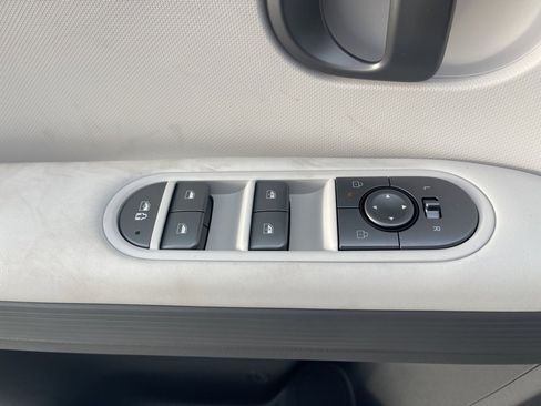 New 2026 Hyundai Ioniq 5 SEL image 31