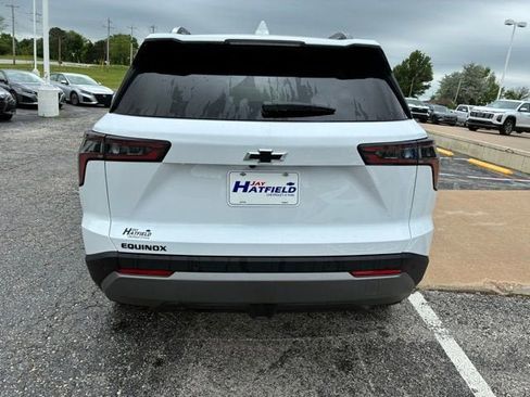 New 2026 Chevrolet Equinox LT FWD image 7