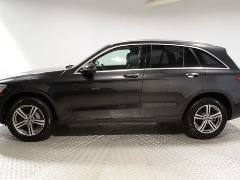 Used 2021 Mercedes-Benz GLC 300 4MATIC image 2