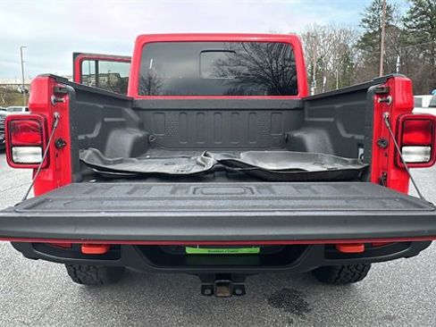 Used 2022 Jeep Gladiator Mojave w/ Cold Weather Group image 19