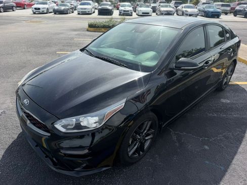 Used 2020 Kia Forte GT-Line FWD image 5