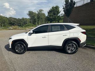 New 2025 Hyundai Tucson Blue video 2