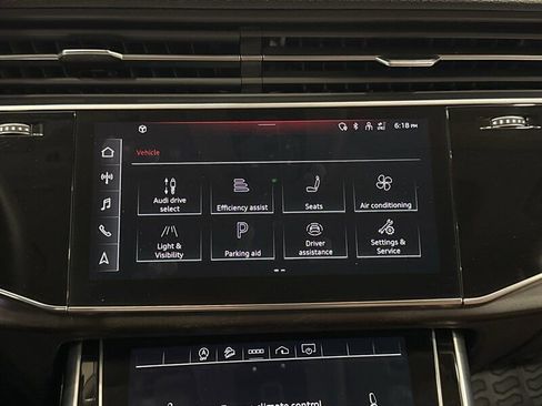 Used 2023 Audi Q8 Premium Plus w/ Premium Plus Package image 24