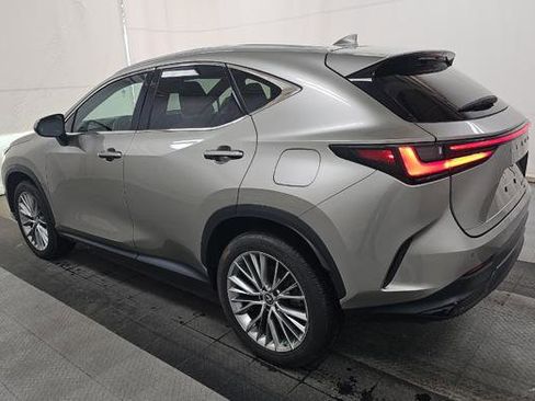 Used 2022 Lexus NX 350h AWD image 6