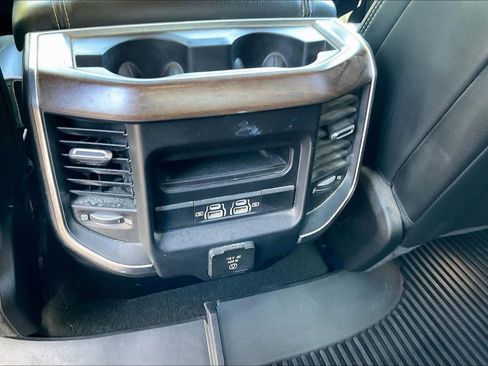 Used 2022 RAM 1500 Laramie image 33