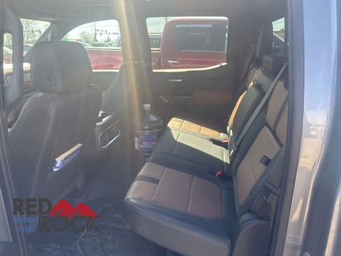 Used 2021 Chevrolet Silverado 1500 High Country w/ Technology Package AWD/4WD image 2